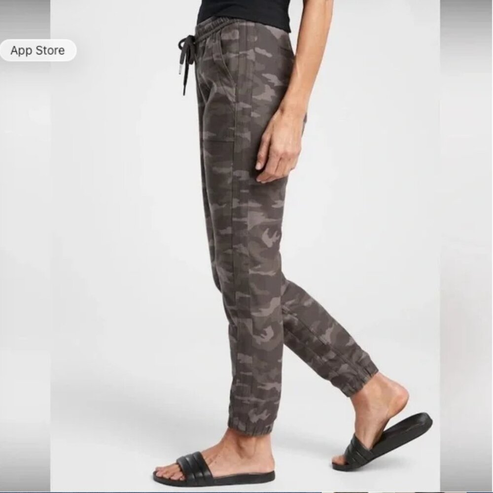 Athleta Farallon Jogger